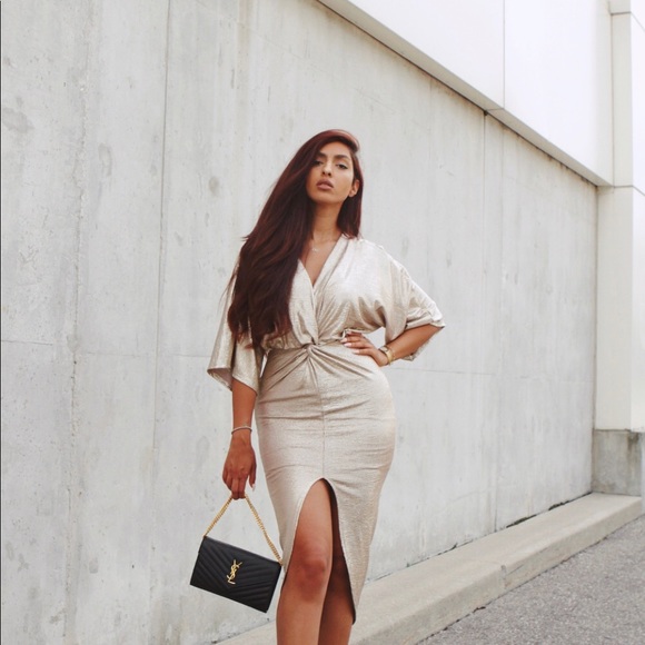 Gold metallic twist dress Size M Brand New - Picture 2 of 2